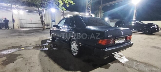 Mercedes 190-9
