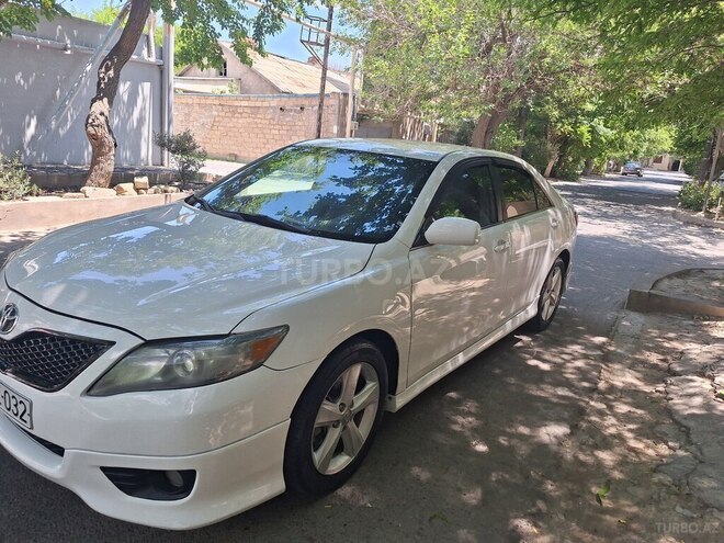 Toyota Camry-4