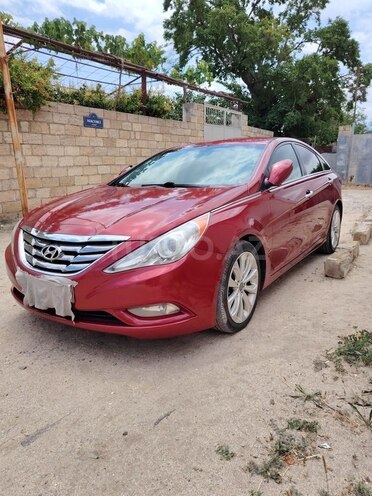 Hyundai Sonata-8