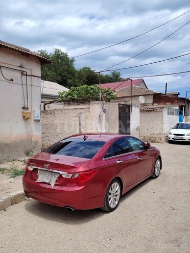 Hyundai Sonata-9