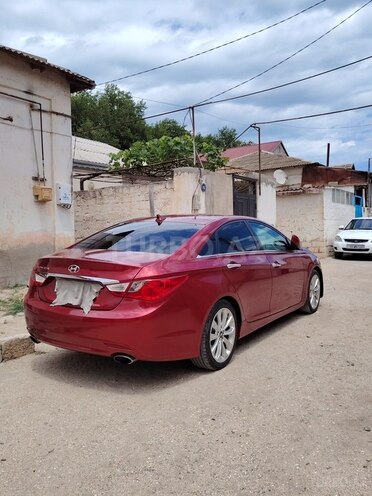 Hyundai Sonata-10