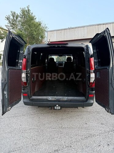 Mercedes Vito-5