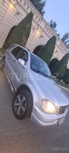 Mercedes ML 320-12