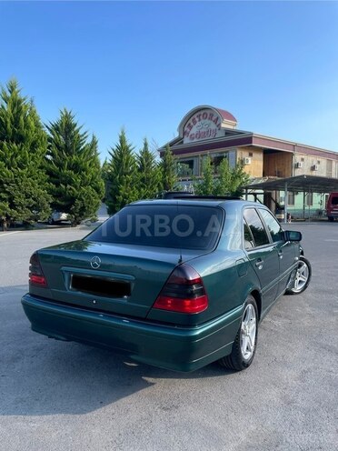 Mercedes C 220-6