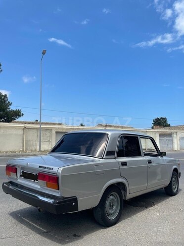 LADA (VAZ) 2107-5