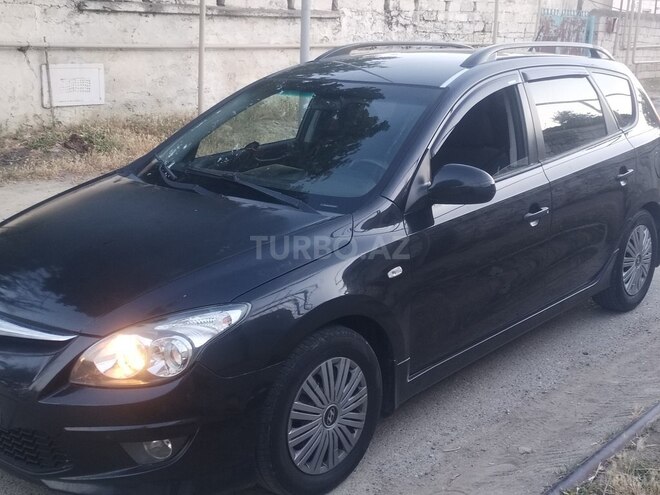Hyundai i30-2