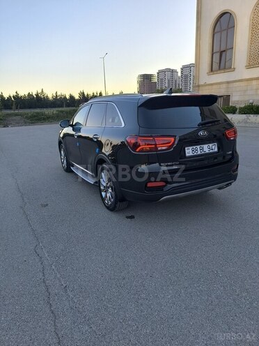 Kia Sorento-18
