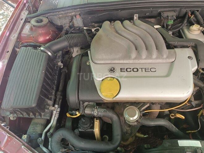 Opel Vectra-10
