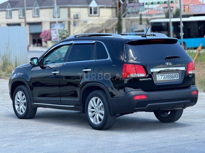 Kia Sorento-4