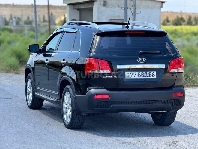 Kia Sorento-10