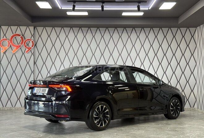 Toyota Corolla-5
