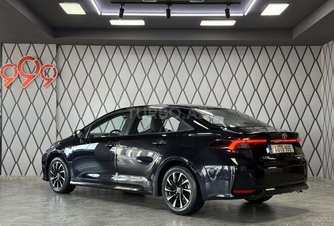 Toyota Corolla-4