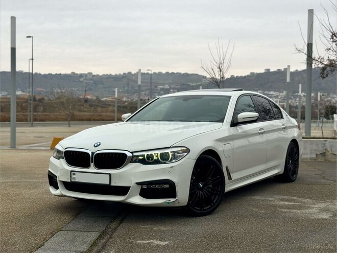 BMW 530e-2