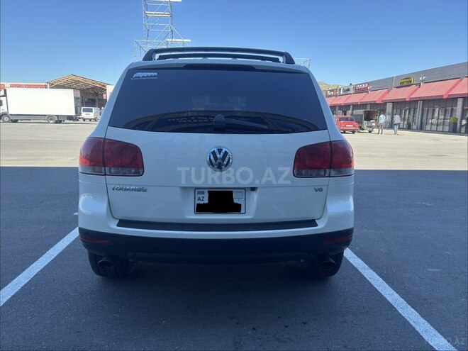 Volkswagen Touareg-5