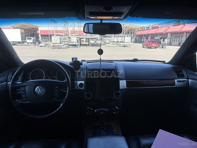 Volkswagen Touareg-6