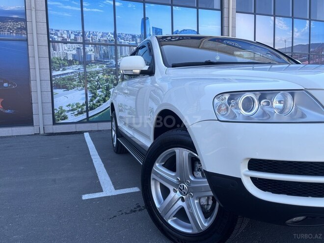 Volkswagen Touareg-2
