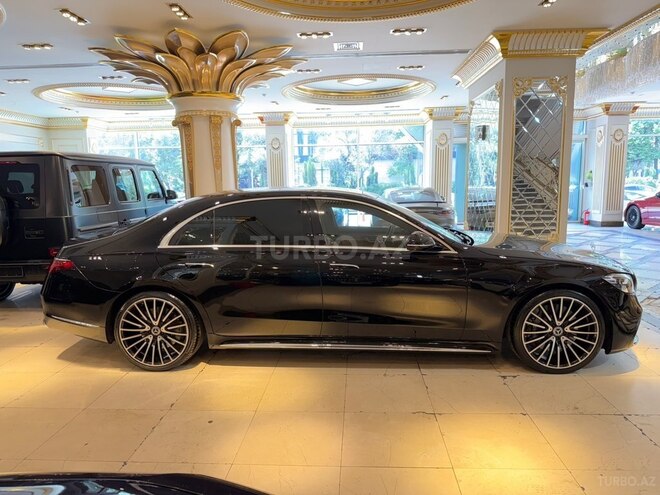 Mercedes S 500 4MATIC-3