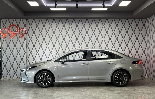 Toyota Corolla-6
