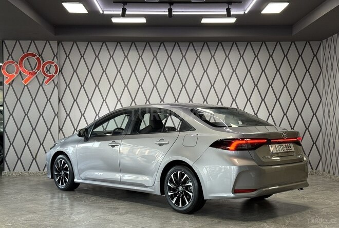 Toyota Corolla-4