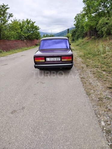 LADA (VAZ) 2107-2