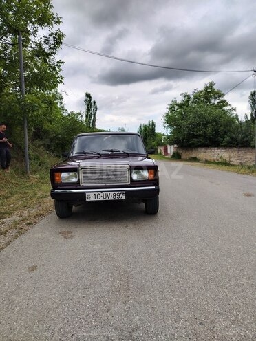 LADA (VAZ) 2107-1