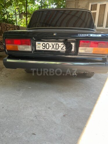 LADA (VAZ) 2107-2