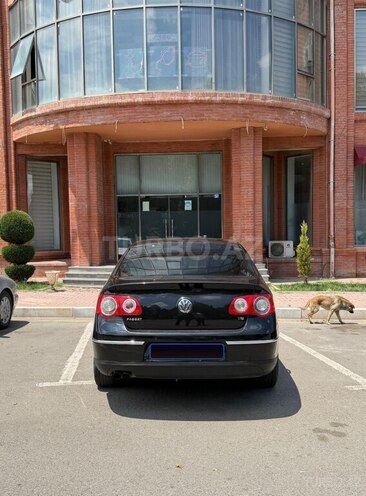 Volkswagen Passat-2