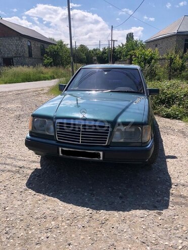Mercedes 200 E-3