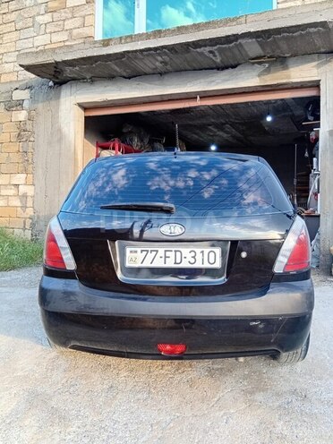Kia Rio-11
