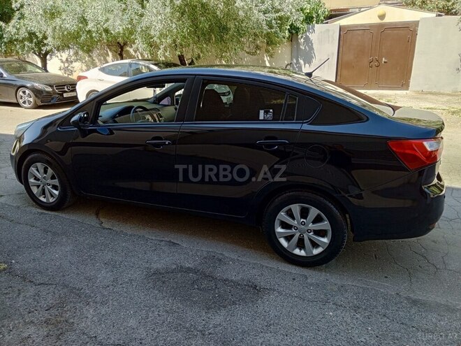 Kia Rio-6