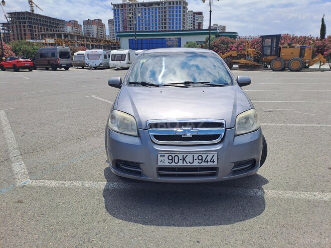 Chevrolet Aveo-1
