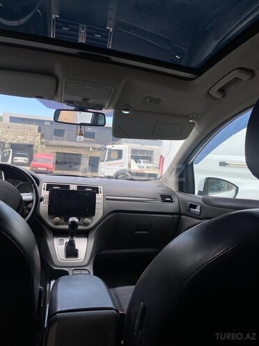 Ford Kuga-4