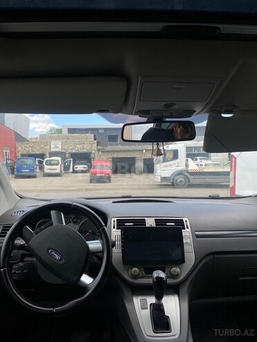 Ford Kuga-3