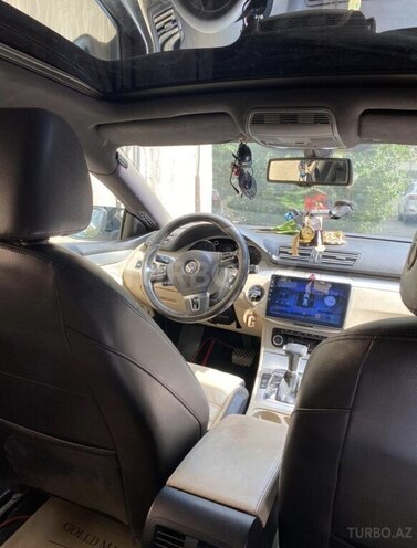 Volkswagen Passat CC-9