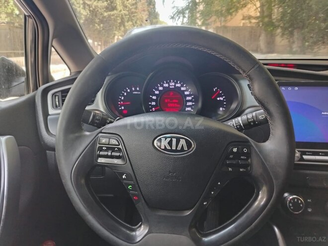 Kia Ceed SW-12