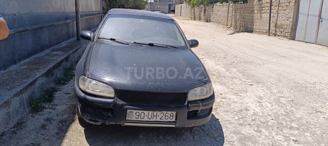 Opel Omega-1