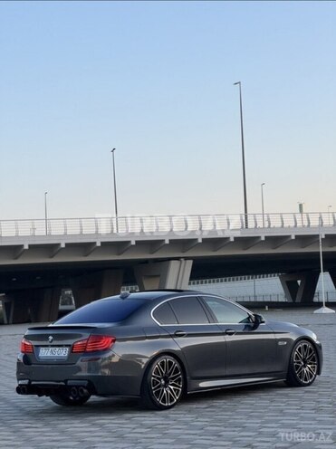 BMW 528-7