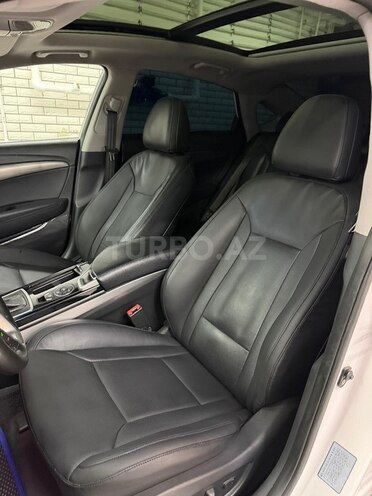 Hyundai i40-10
