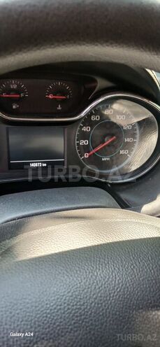 Chevrolet Cruze-5