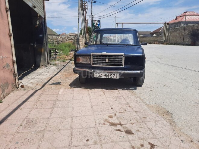 LADA (VAZ) 2107-1