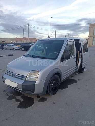 Ford Tourneo Connect-4