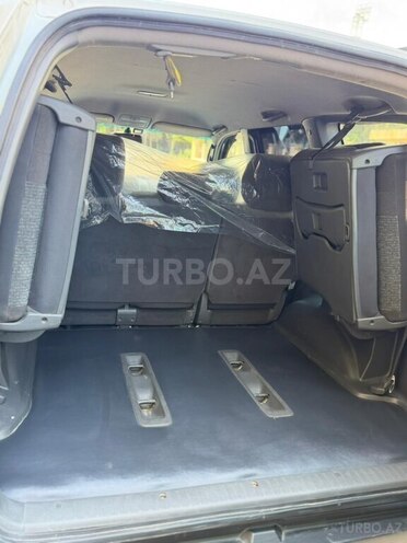 Toyota Land Cruiser Prado-10