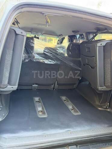 Toyota Land Cruiser Prado-9