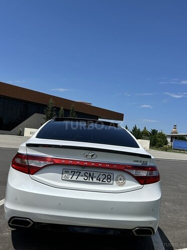 Hyundai Grandeur-4
