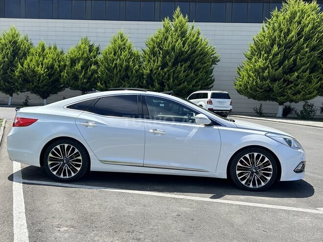 Hyundai Grandeur-3