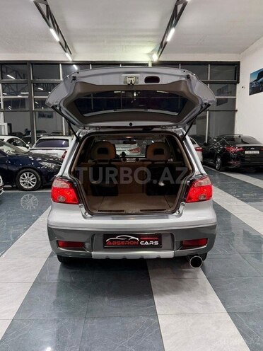 Mitsubishi Outlander-15