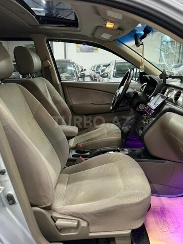 Mitsubishi Outlander-18