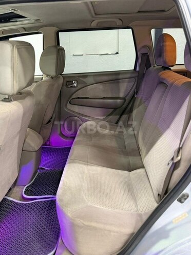 Mitsubishi Outlander-19