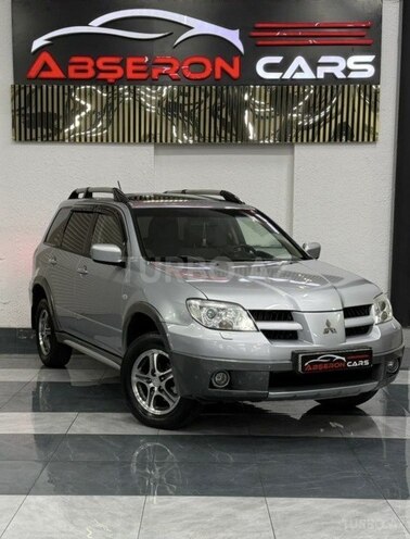 Mitsubishi Outlander-6