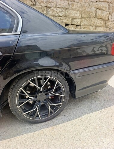 BMW 735-7